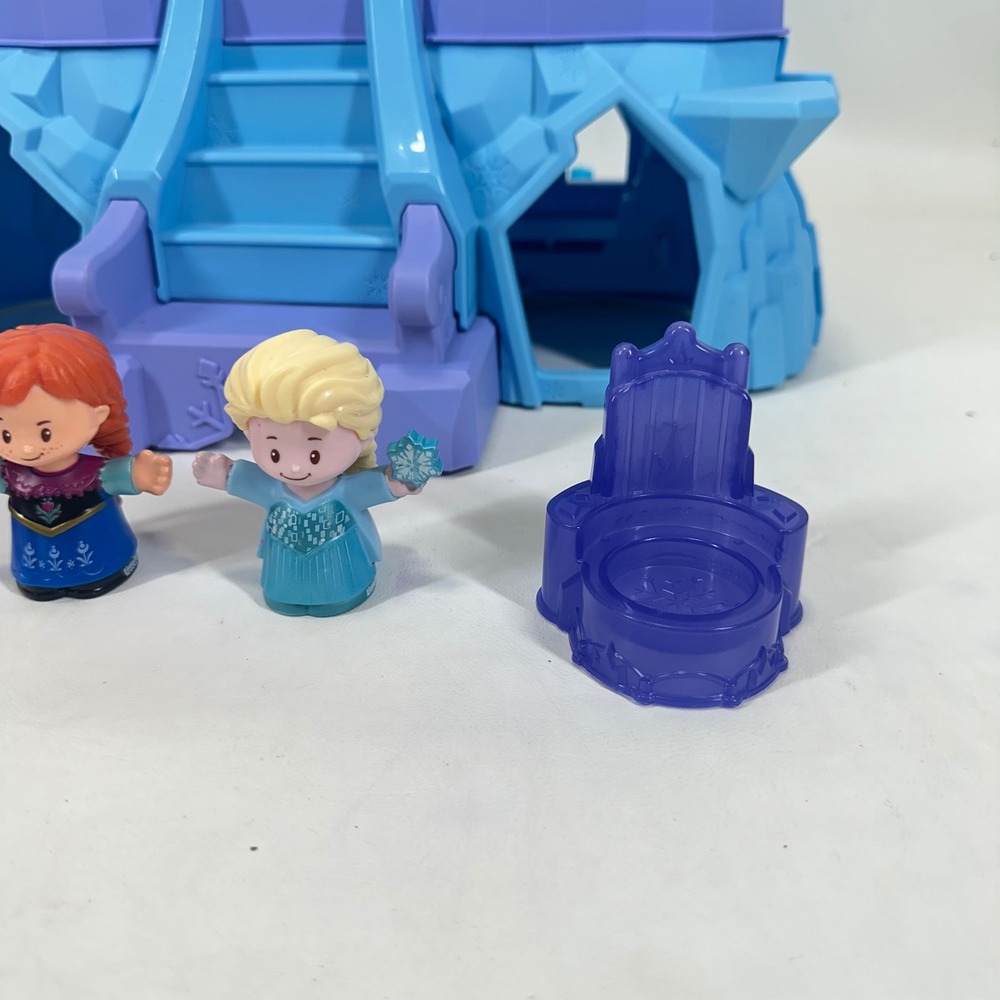 Fisher-Price Little People Disney Frozen Elsa Ice Palace Playset Anna & Elsa - Picture 3 of 9